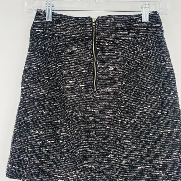 LOFT Size 00P Black Metallic Weave Tweed Pleated Fully Lined Skirt - Picture 7 of 9